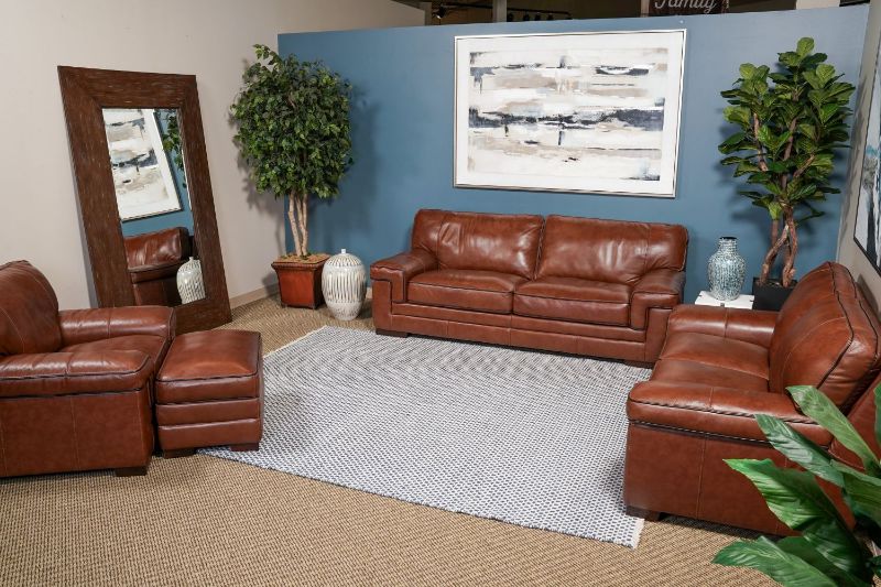 Picture of MACCO LEATHER LIVING ROOM SET